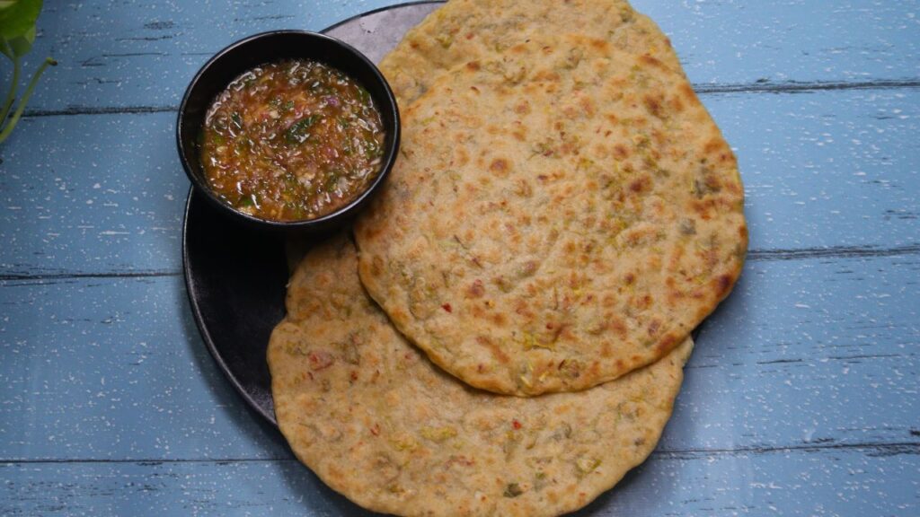 Jowar Garlic Paratha 1